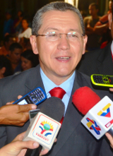 Julio León